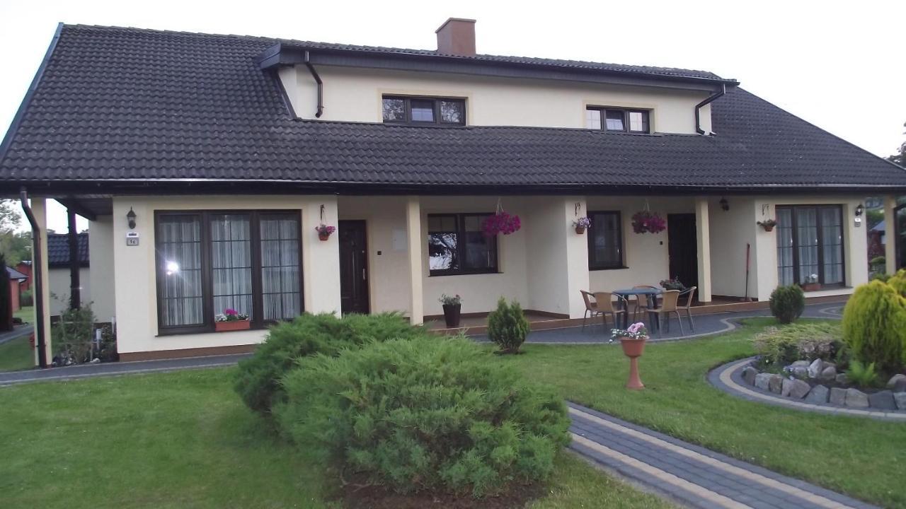 Domki Letniskowe "Dorcia" Łeba Dış mekan fotoğraf